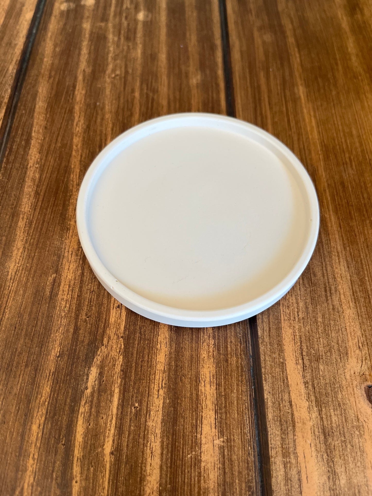 Round Tray